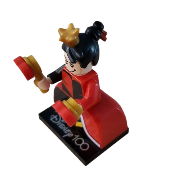 Disney 100 lego minifigures queen of hearts - Picture 4 of 5